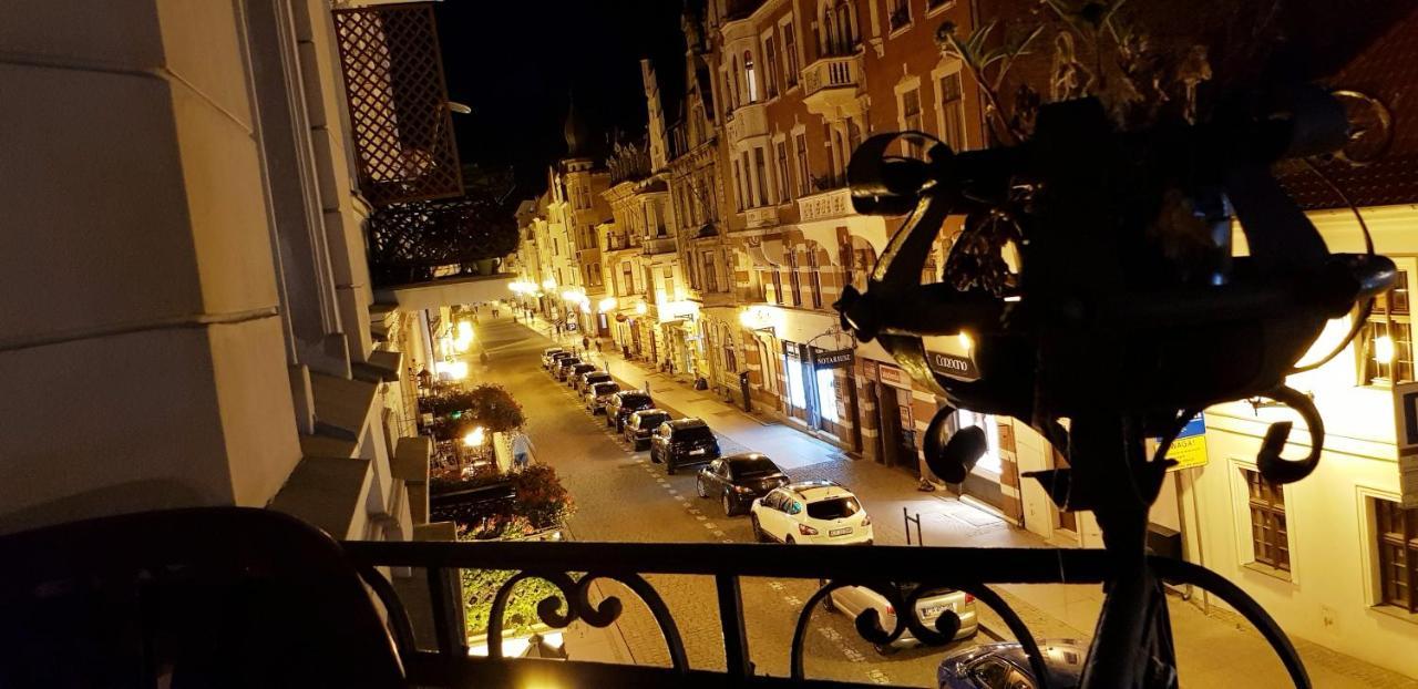 Astronomiczny Apartament , Mieszkanie 2 Pokojowe. Parking. Stary Toruń Extérieur photo