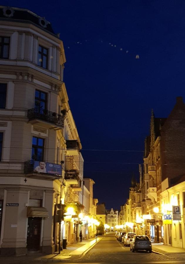 Astronomiczny Apartament , Mieszkanie 2 Pokojowe. Parking. Stary Toruń Extérieur photo